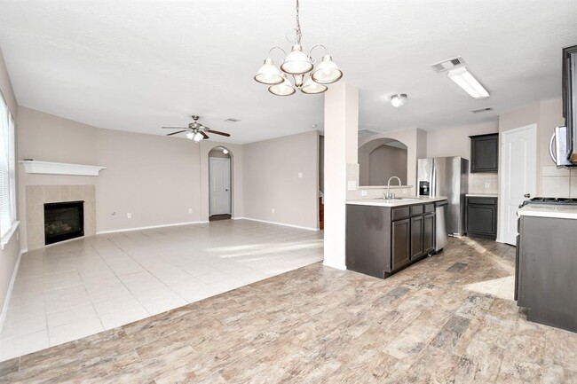 Building Photo - 4546 Newhope Terrace Ln