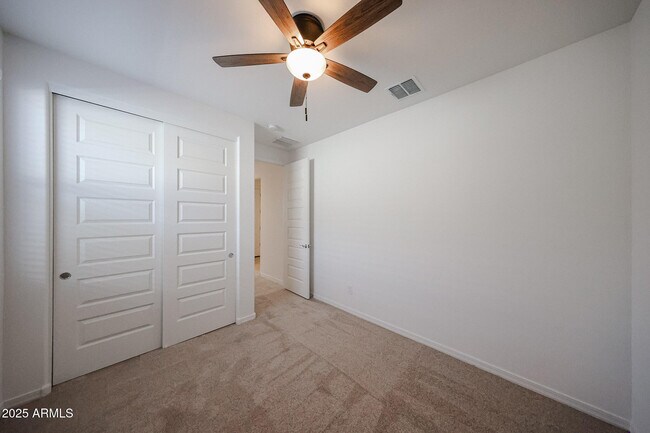 Building Photo - 25208 N 172nd Dr