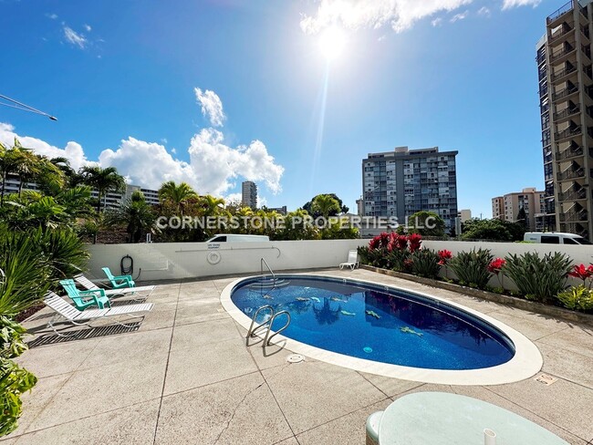 Building Photo - 710 Lunalilo St