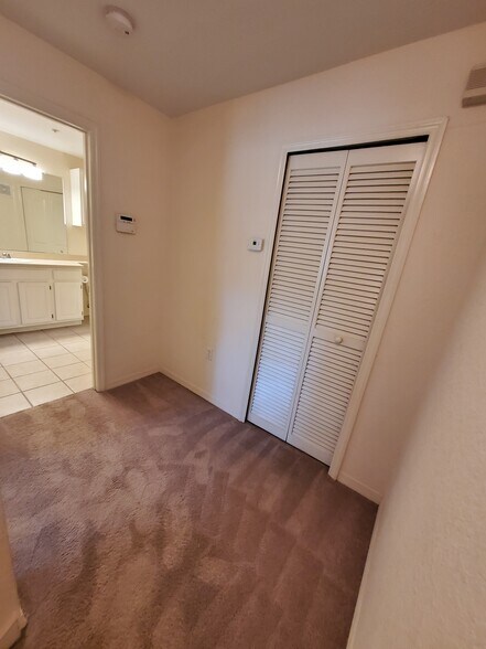 Building Photo - 1606 Legacy Park Dr