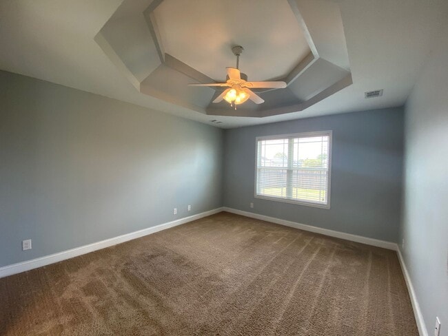 Building Photo - Adorable 3 bed/2 bath home! Great location!