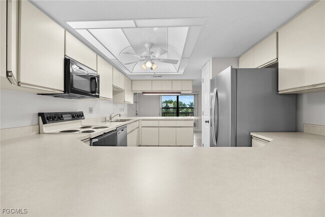 Building Photo - 4019 SE 20th Pl