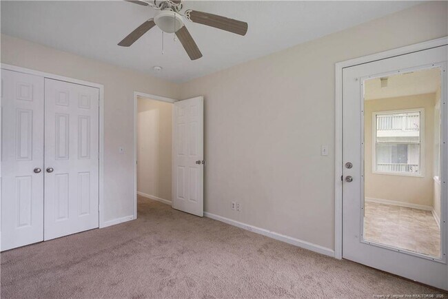 Building Photo - 6716 Willowbrook Dr