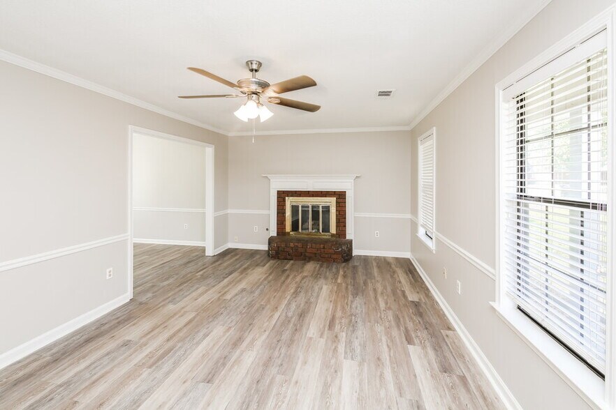 Building Photo - 6943 Doefield Trail