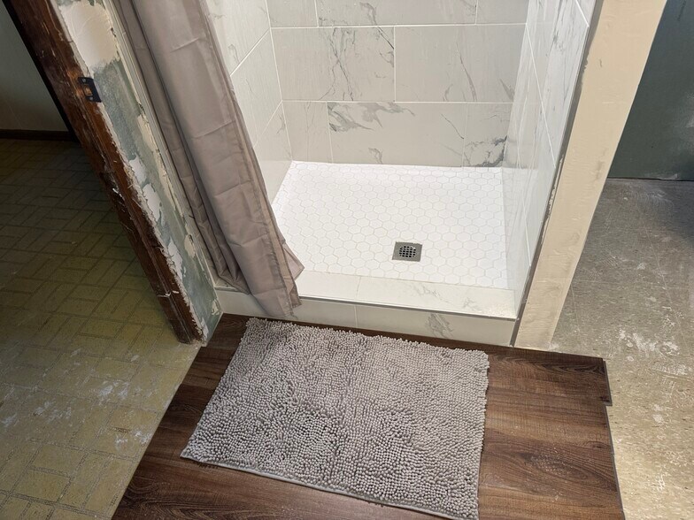 Building Photo - 307 Mauser Dr