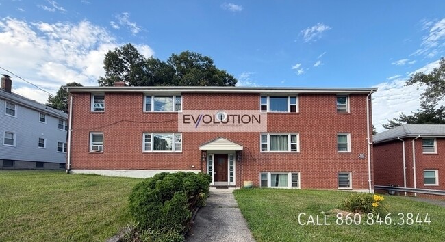 Building Photo - 32 Dean Dr