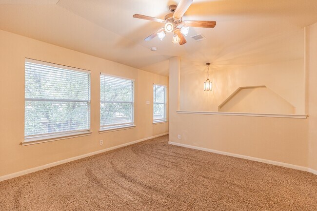 Building Photo - 630 Hookberry Trail