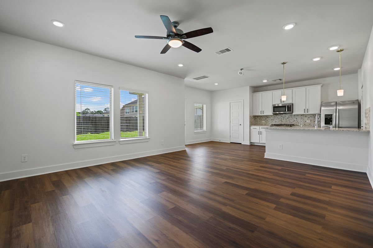 Building Photo - 10603 Whitejacket