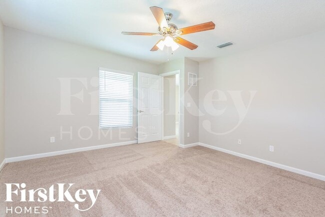 Building Photo - 1950 SW Sylvester Ln