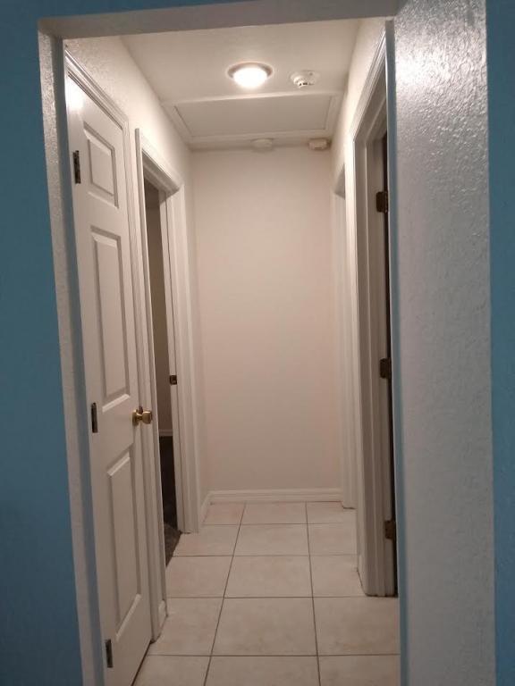 Building Photo - 4210 SW 89th Ave