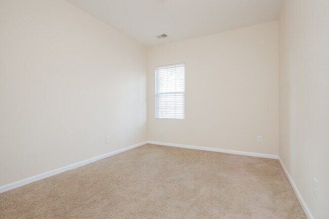 Building Photo - 30 Rivers Point Row