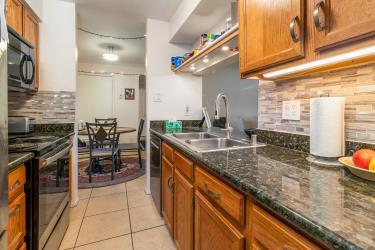 Building Photo - 505 Oppenheimer Dr