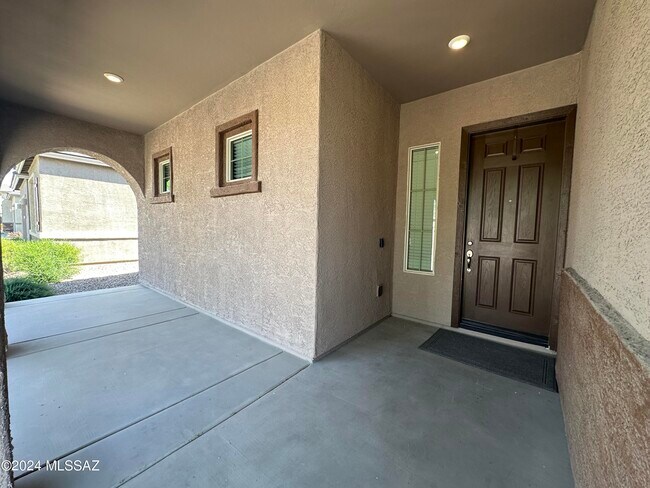 Building Photo - 12474 N Appling Ave