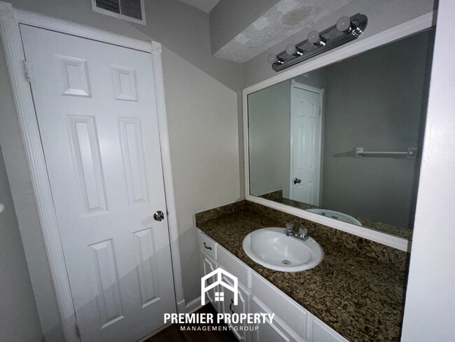 Building Photo - Stunning 3BR/2BA Cordova Home | 1,847 Sq Ft, Sunroom, Stone Fireplace & Hardwood Floors