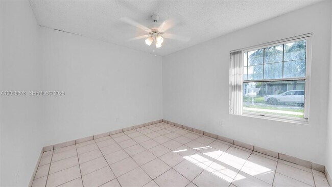 Building Photo - 14780 SW 139th Ct