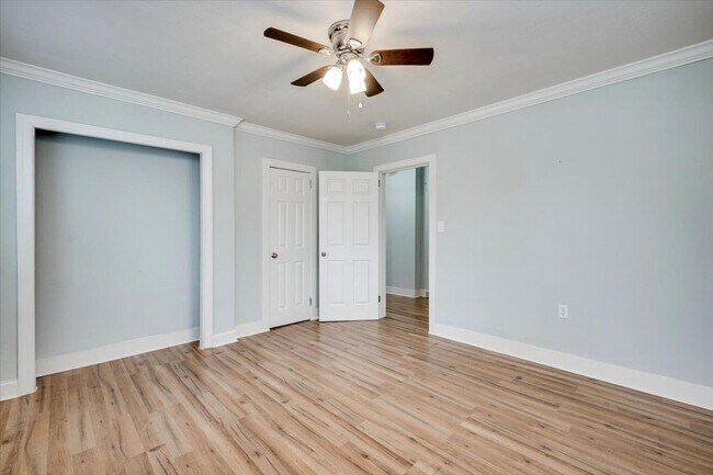 Building Photo - 3 Bedroom 2 Bath House for rent!