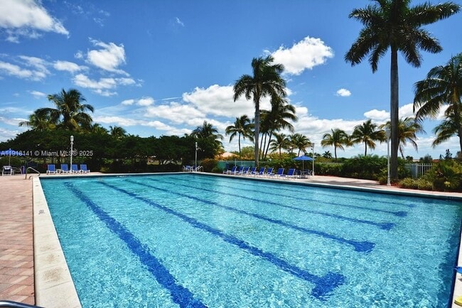 Building Photo - 874 NW 170th Terrace