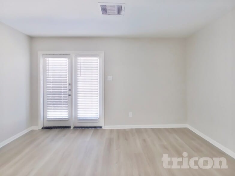 Building Photo - 2417 Regatta Ln