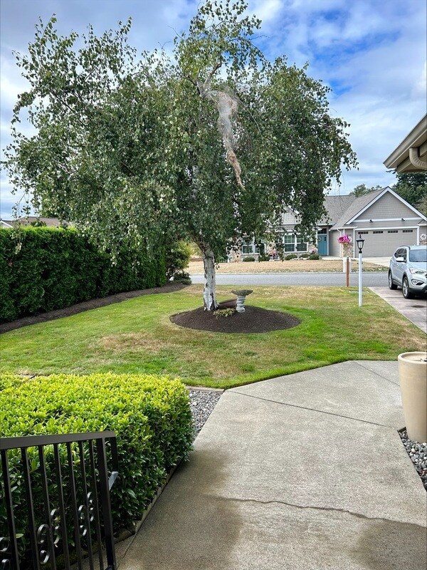 Building Photo - 4739 S Golf Course Dr