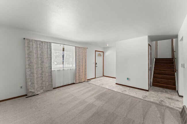 Building Photo - 4025 N Carefree Cir