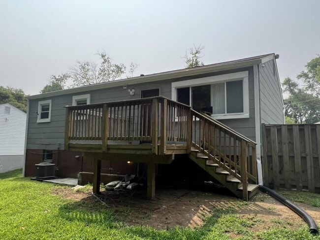 Building Photo - 8400 Richville Dr
