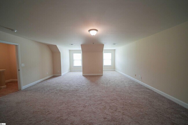 Building Photo - 458 Jewelwood Dr