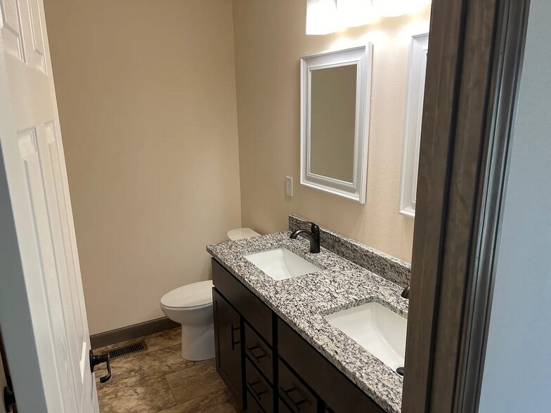 Building Photo - 2809 Beth Ann Ct