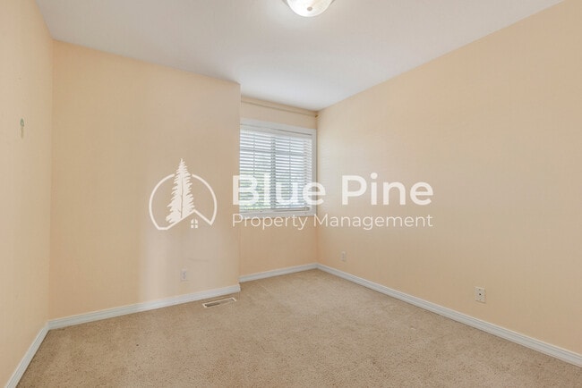 Building Photo - 3635 Tuscany Dr