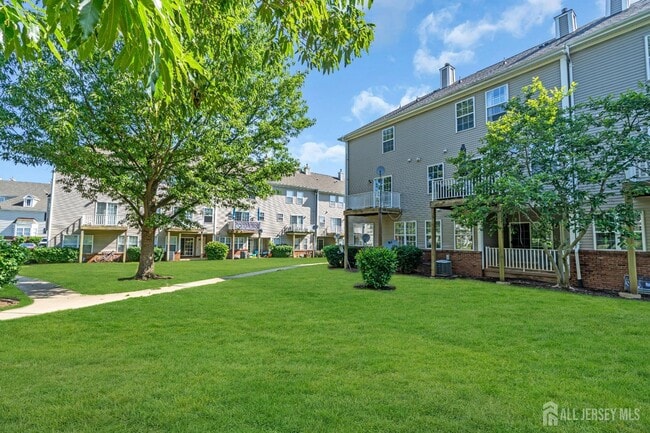 Building Photo - 2211 Timber Ridge Ct