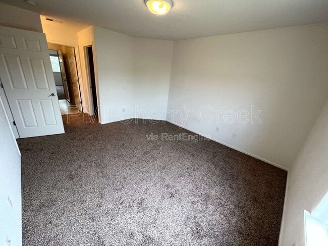 Building Photo - 2115 Selenite Ct