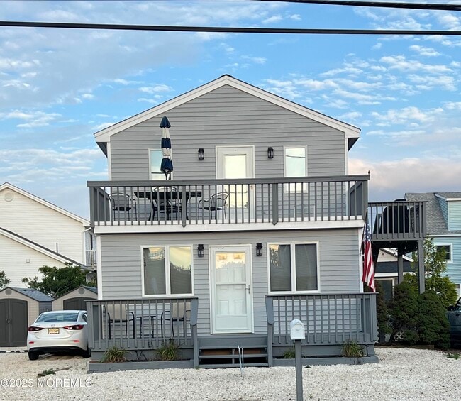 Primary Photo - 2210 Central Ave