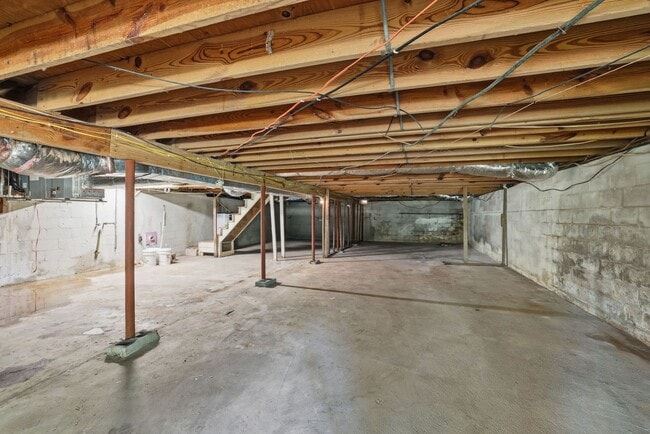 Building Photo - In the Heart of Hixson! 3 beds, 2 baths, Recent Updates!