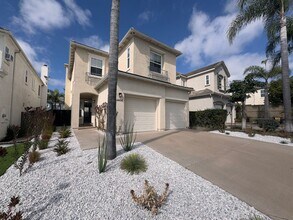 Building Photo - Stylish Renovated Home with Garage & Priva...