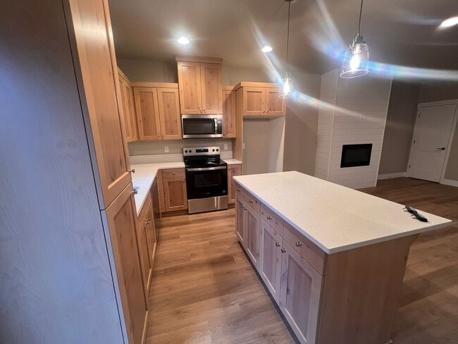 Building Photo - New Construction 3 Bedroom in NW Bend