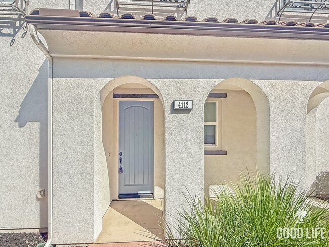 Building Photo - Great 4B/4BA Home Available for Lease in O...
