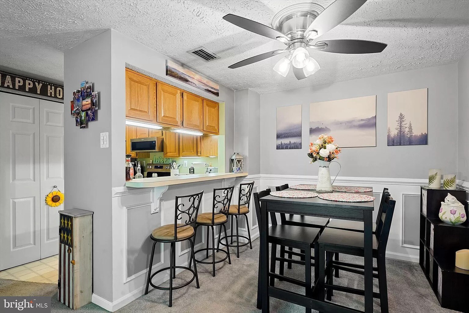 Building Photo - 209 Oak Leaf Cir
