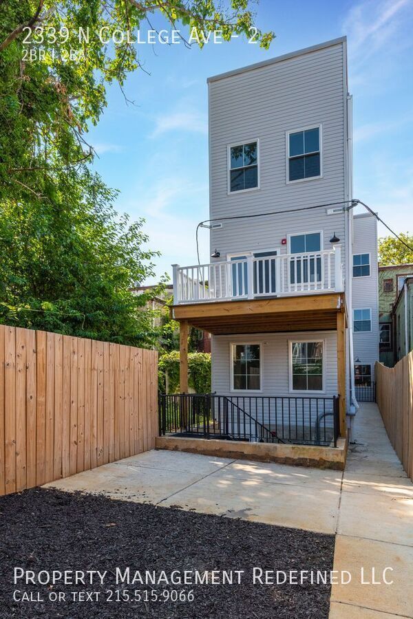 Building Photo - 2339 N College Ave