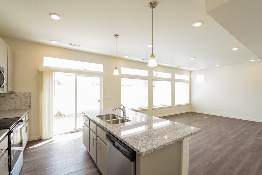Building Photo - 4738 N Tower Dr