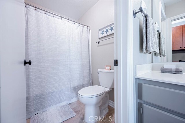 Building Photo - 10 Corniche Dr