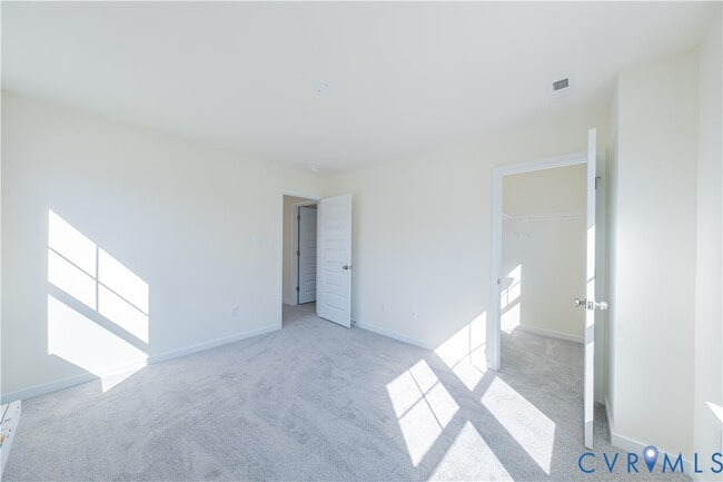 Building Photo - 18372 Palisades Ct