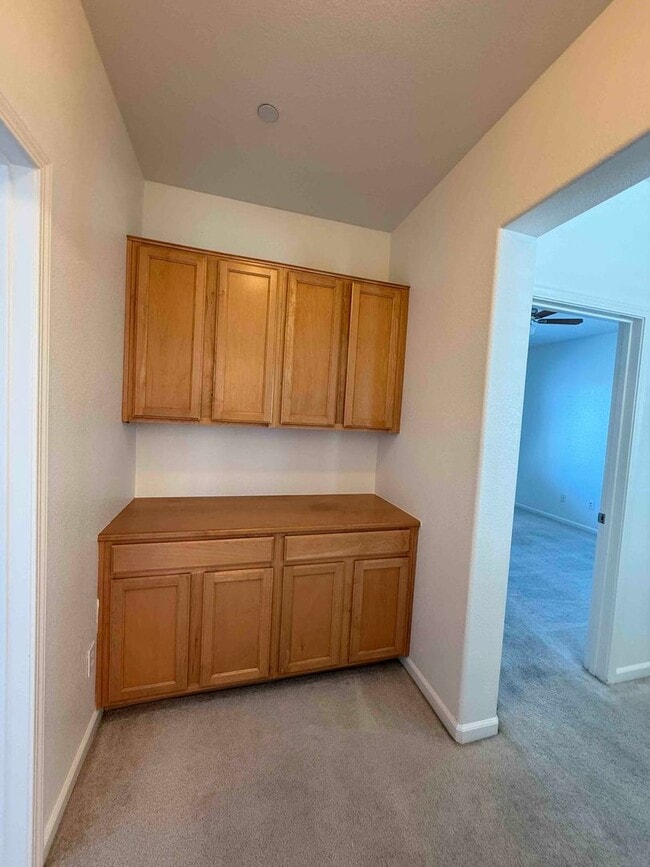 Building Photo - Great 3 Bedroom In Elk Grove