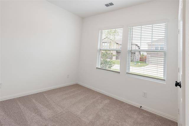 Building Photo - 2011 Redtail Dr