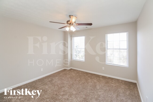 Building Photo - 4035 Mission Way