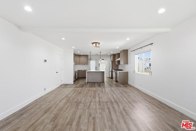 Building Photo - 6415 Madden Ave