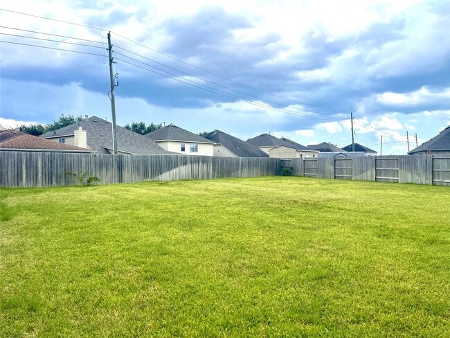 Building Photo - 8475 Harrington Grv Trl