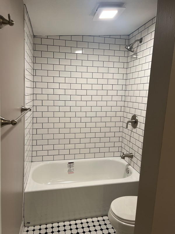Building Photo - 502 Wirtz Way