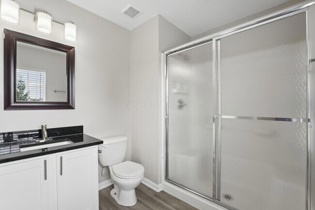 Building Photo - 7621 Lorimar Dr