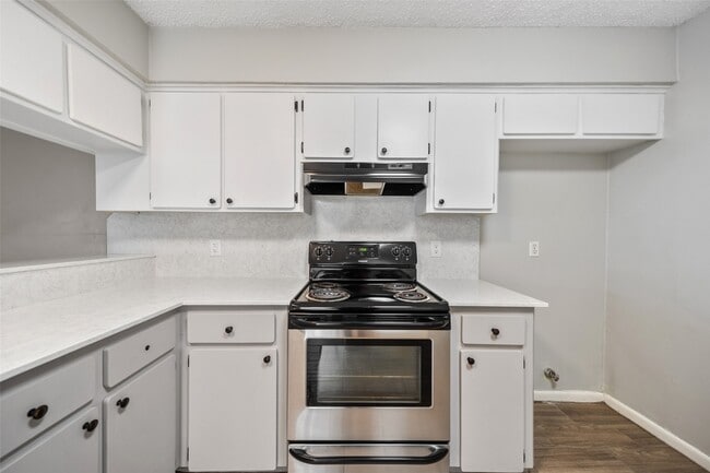 Building Photo - 20309 Sunny Shores Dr