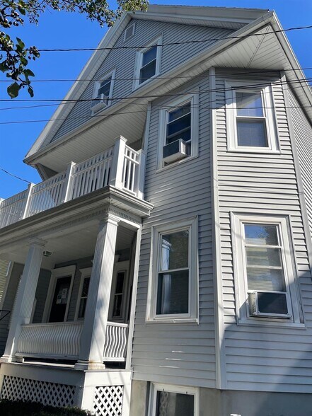 Primary Photo - 105 Bromfield Rd
