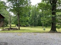 Building Photo - 1909 Back Mountain Rd